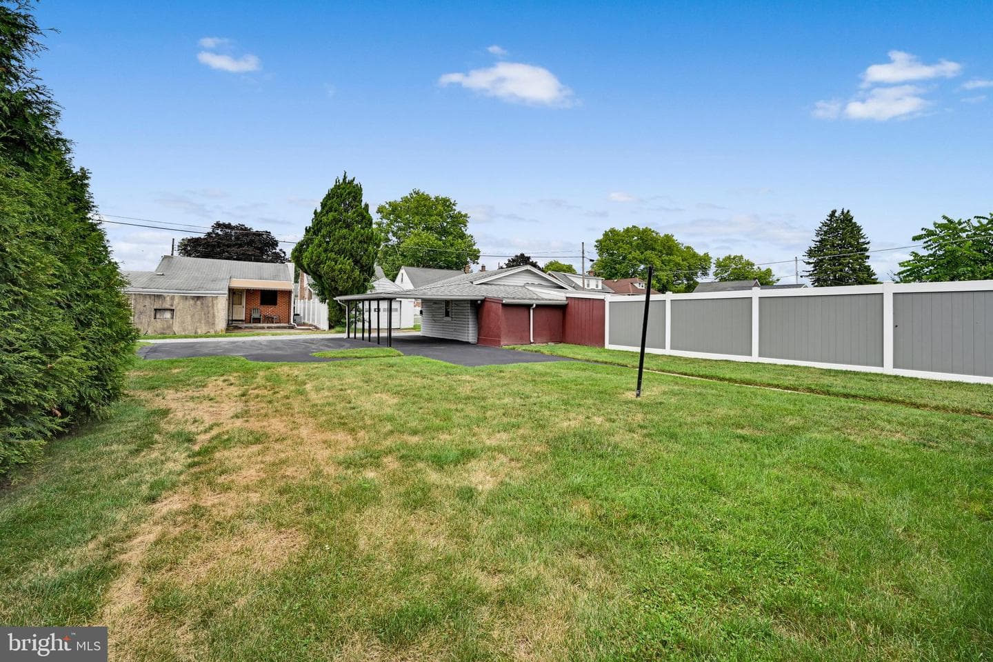 1629 New Holland Road photo 24