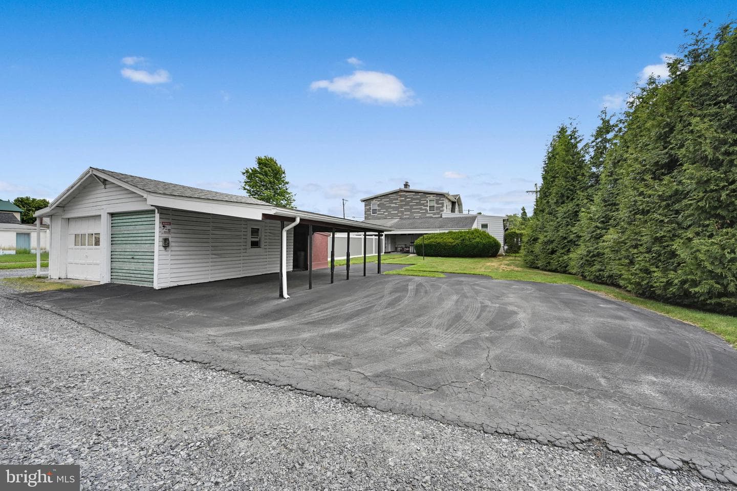 1629 New Holland Road photo 29