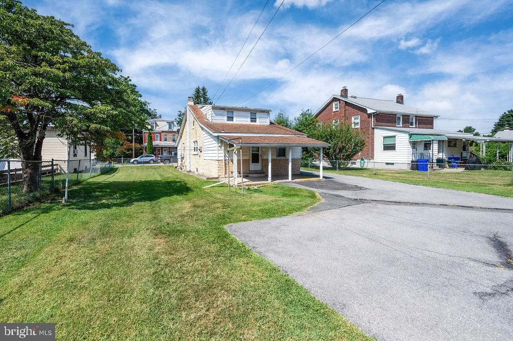 1237 Carbon Street photo 30