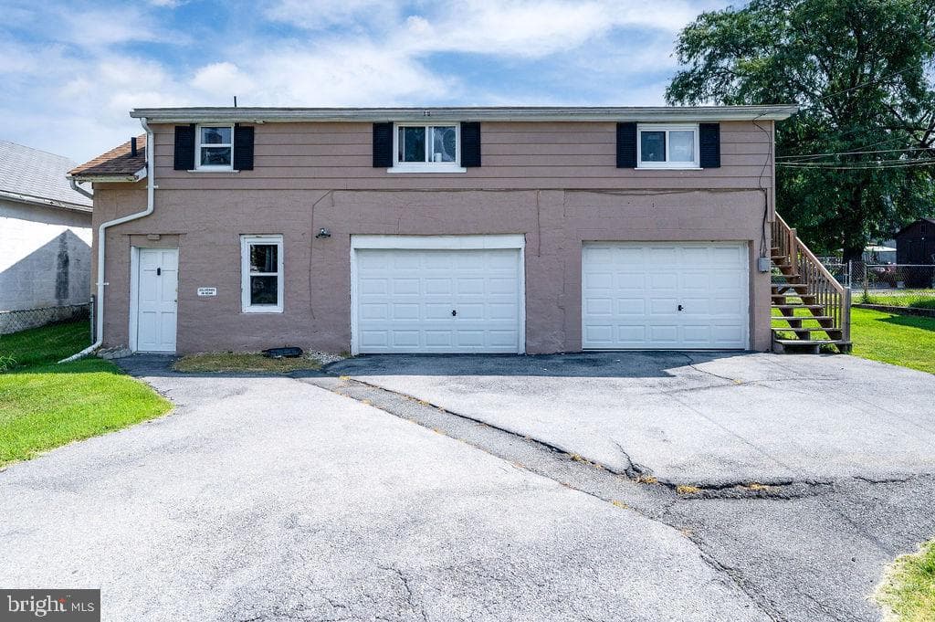 1237 Carbon Street photo 32