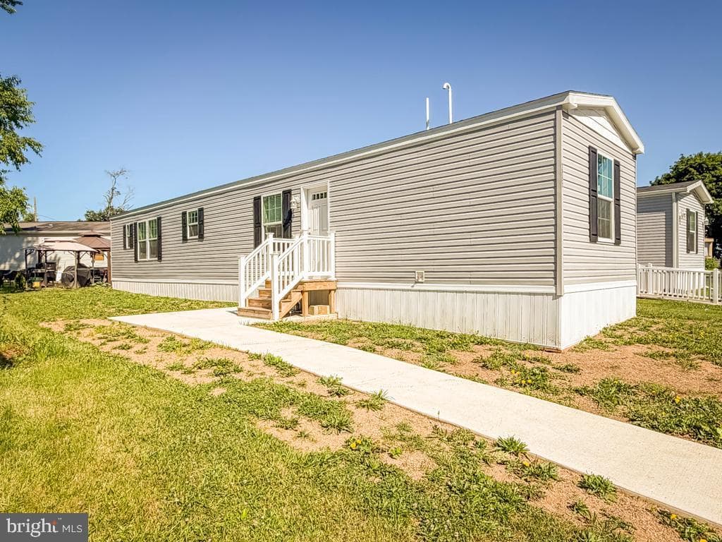 209 Johnson Drive, Fairless Hills