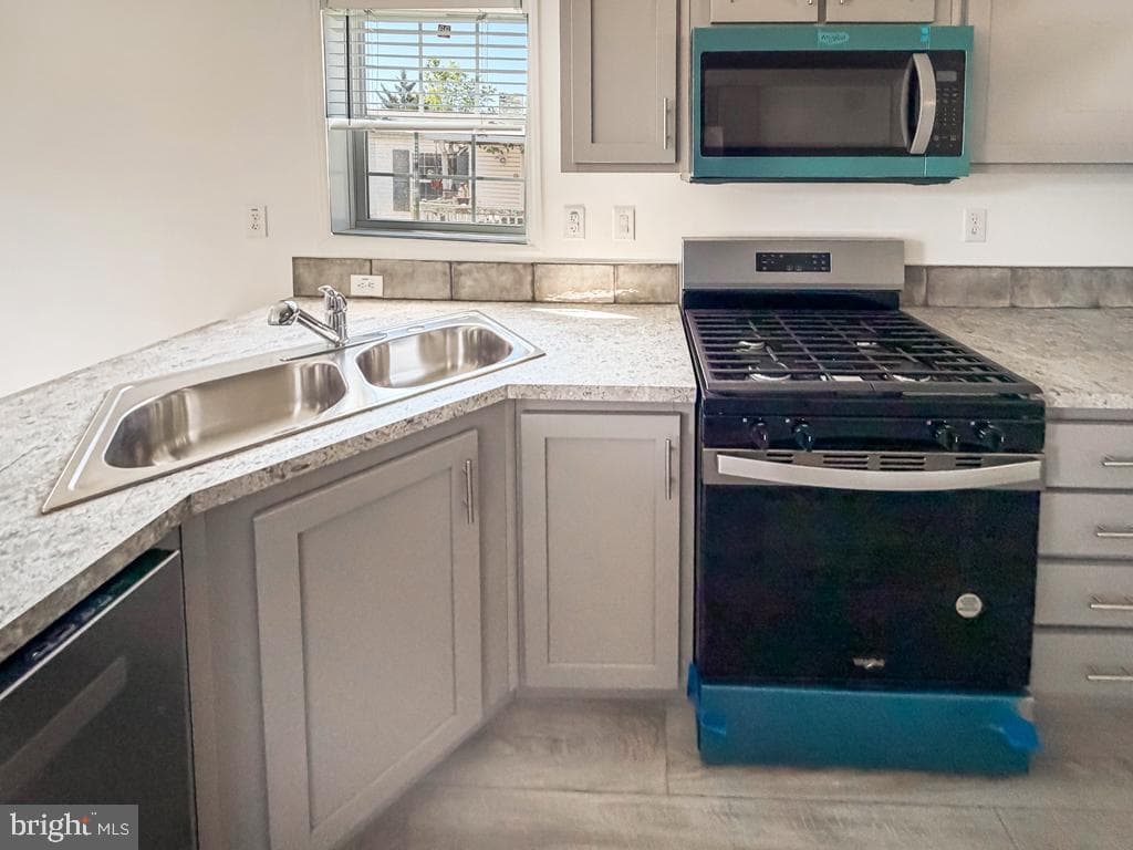 62 Harrison Drive photo 9
