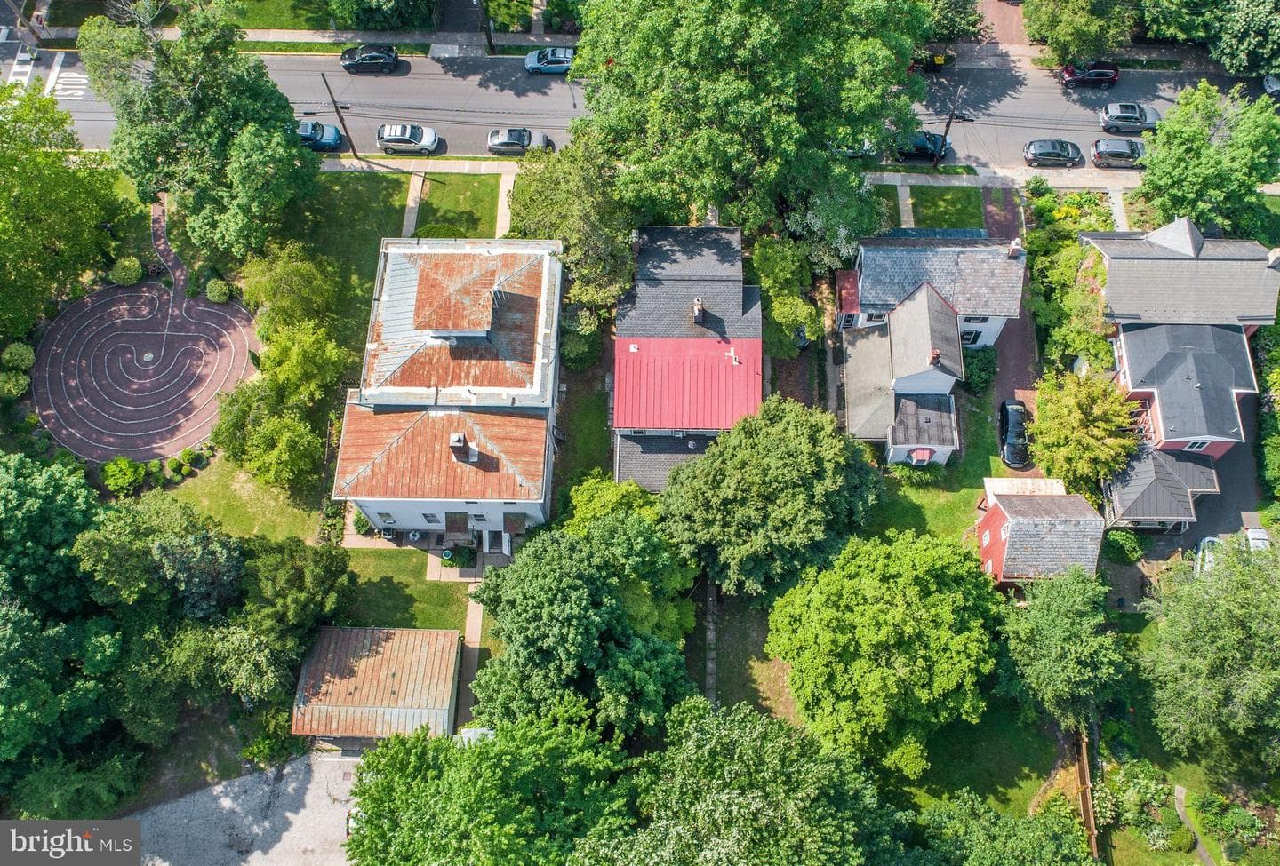 110 E Ashland Street photo 7