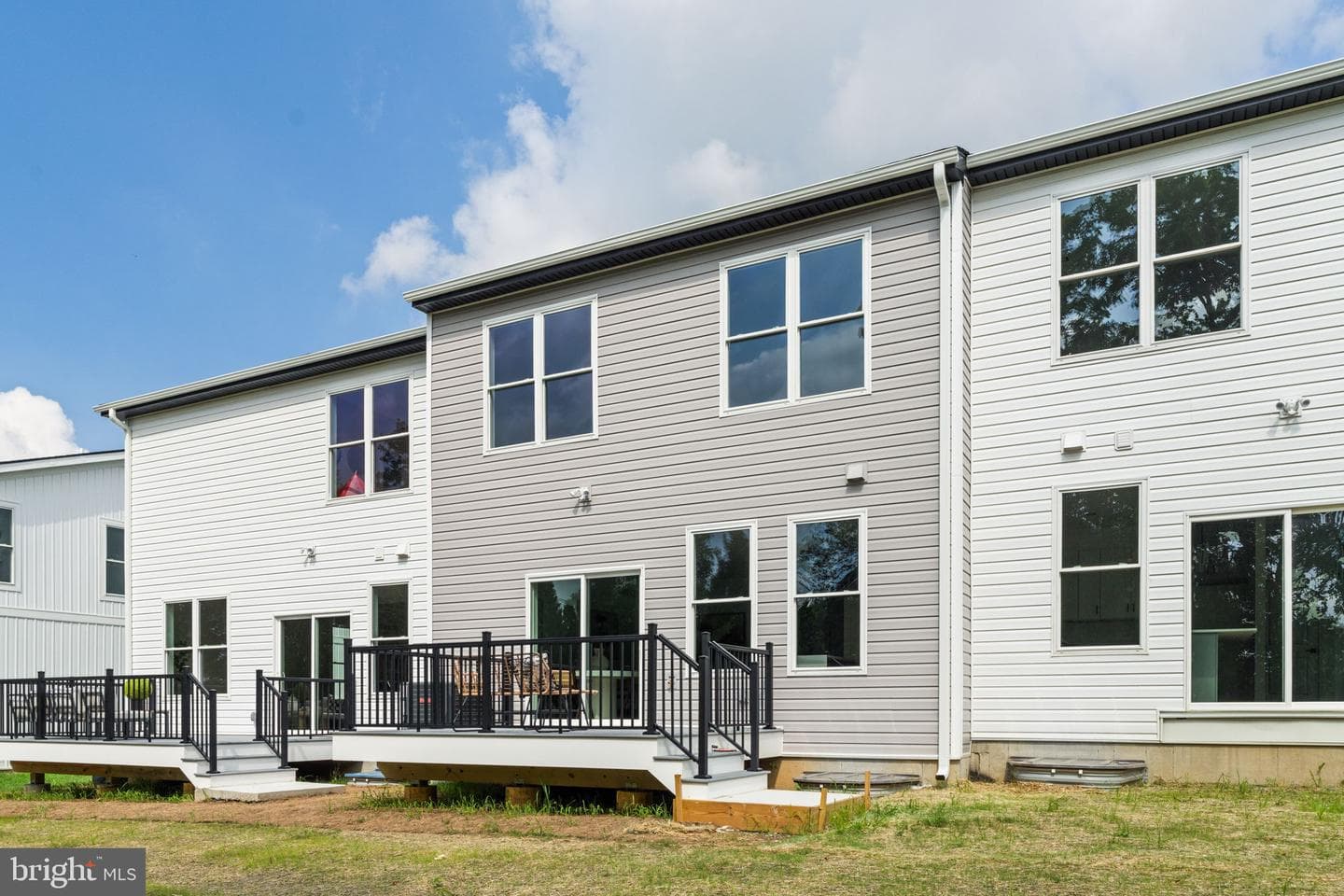 681 Provident Road photo 32