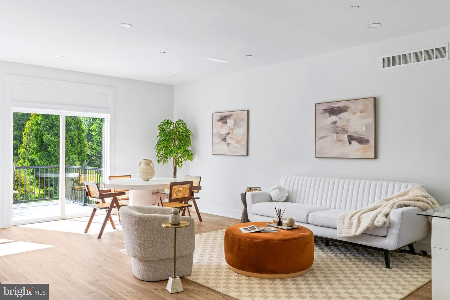 681 Provident Road photo 5