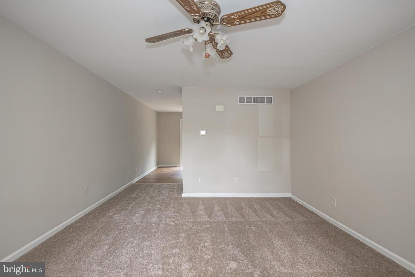 26 Bowling Green Avenue #3 photo 4