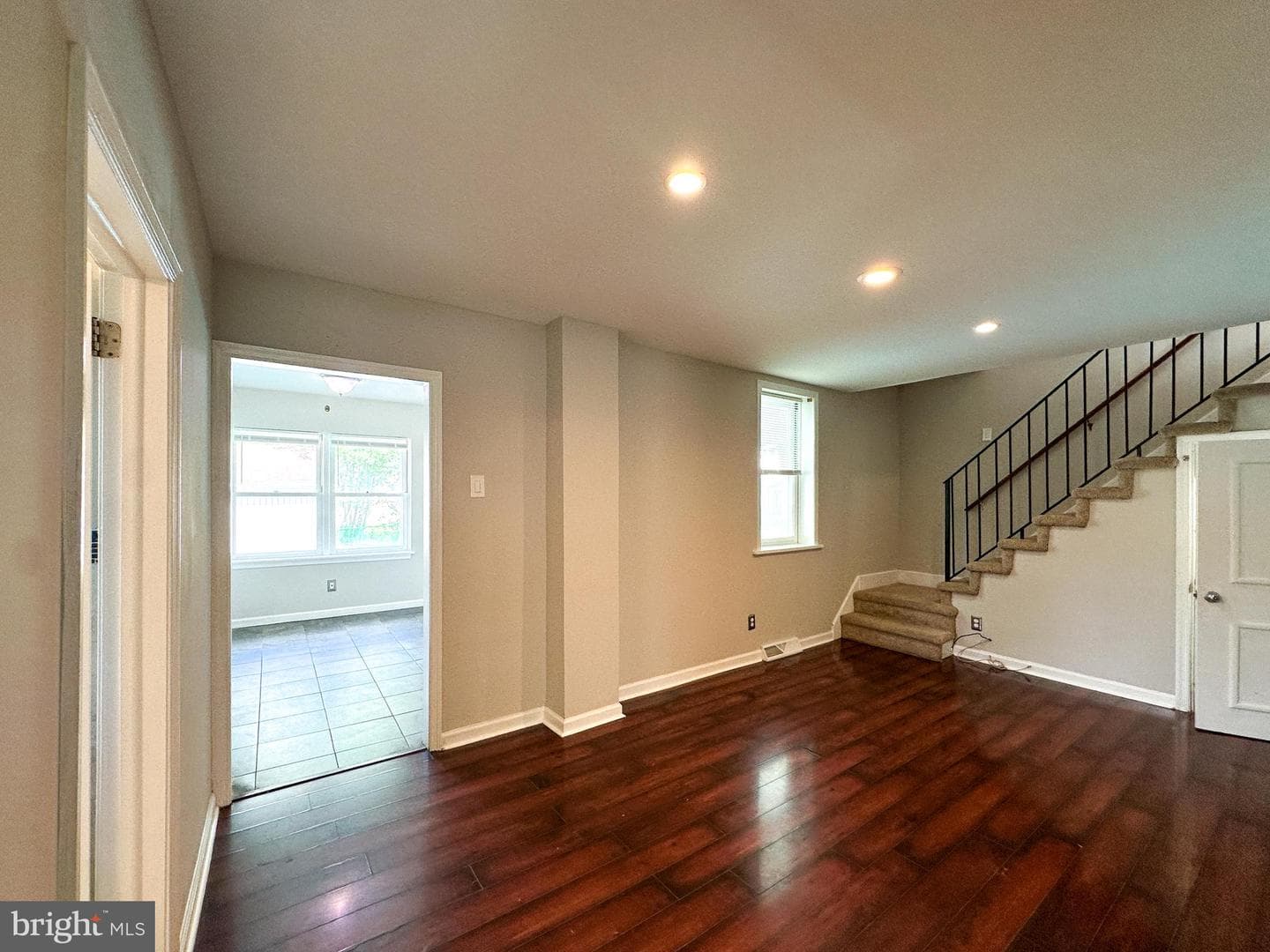 2191 Dunksferry Road photo 11