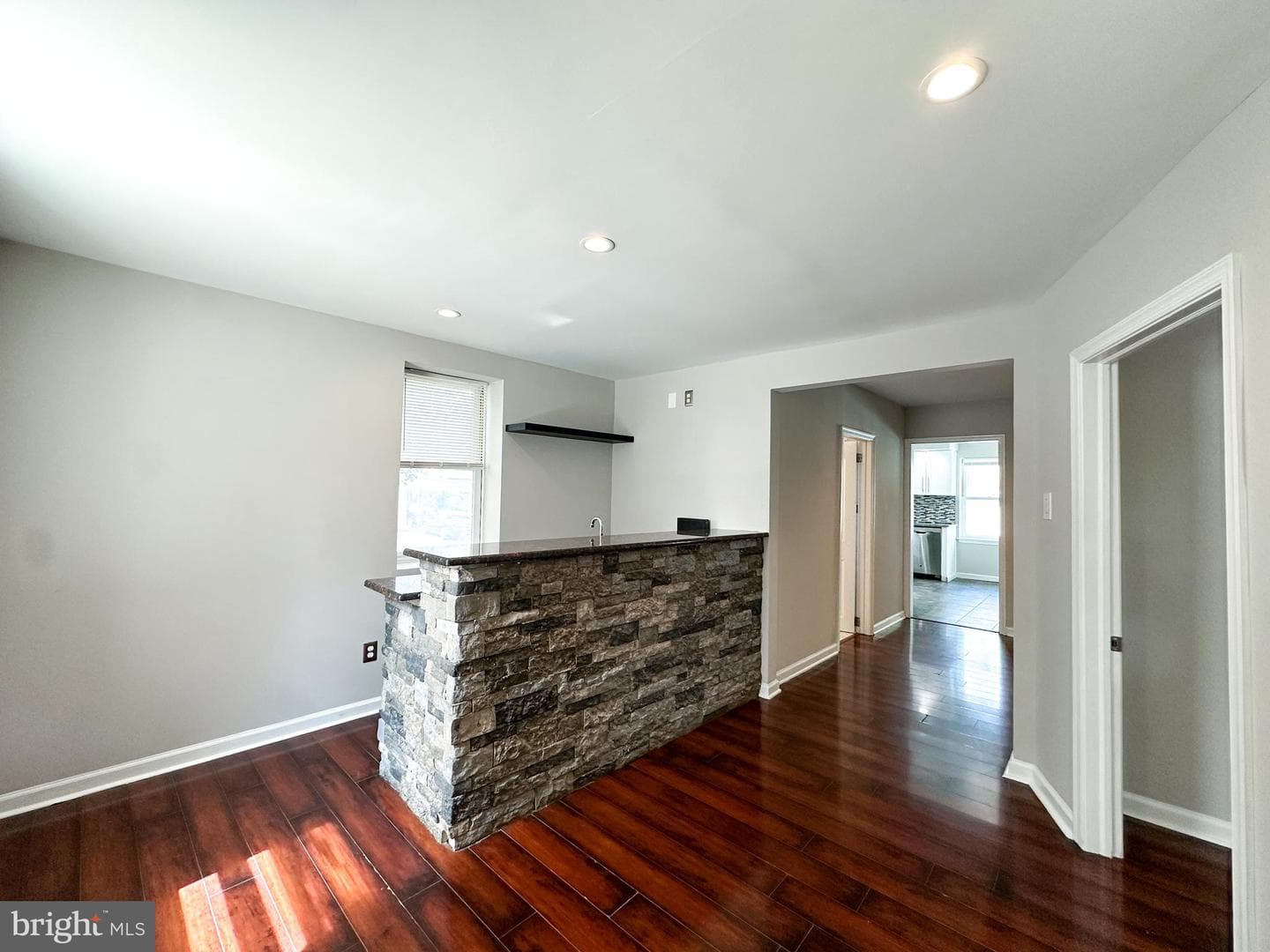 2191 Dunksferry Road photo 19