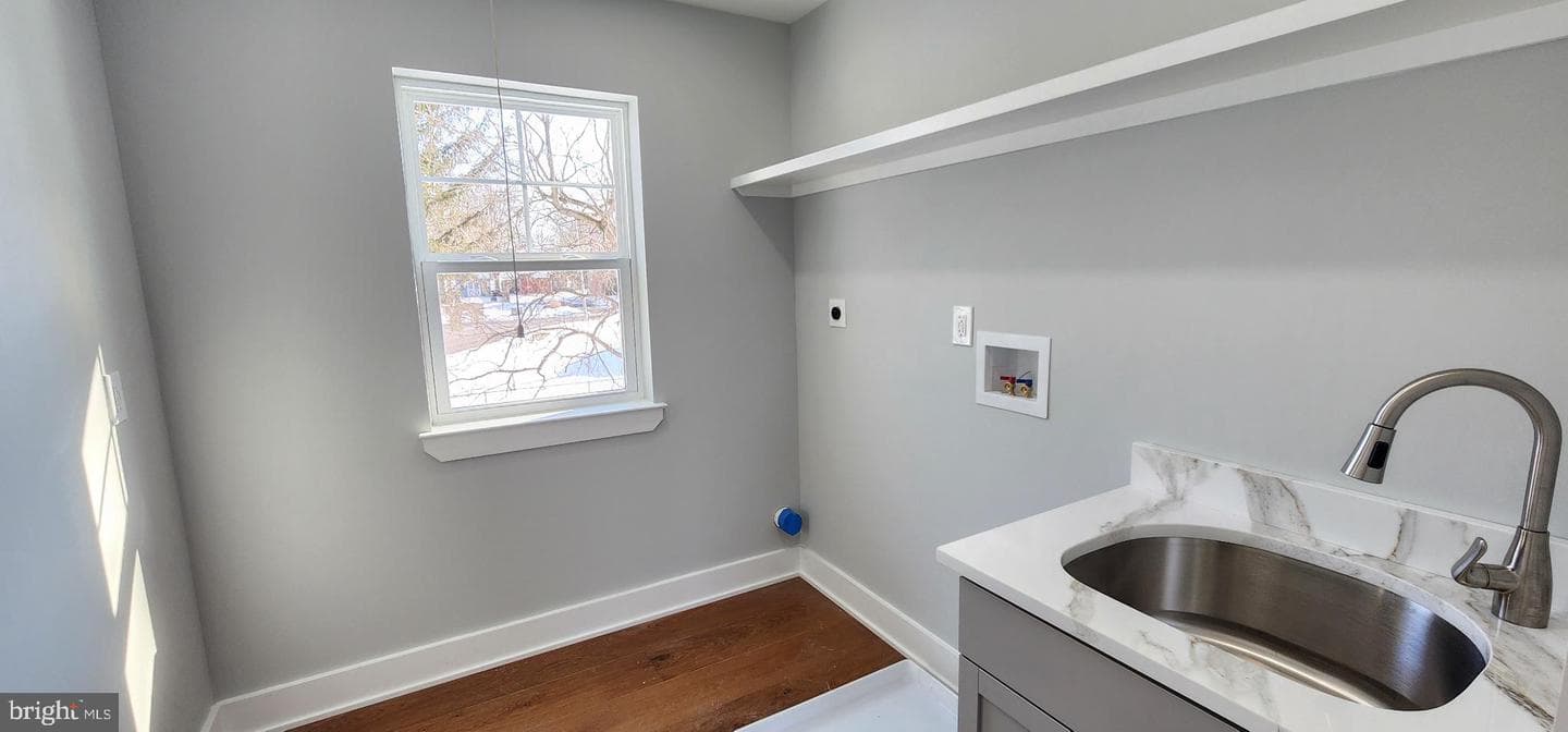 11b Fairview Avenue photo 50