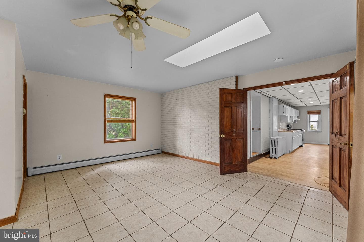 158 W Butler Avenue photo 15