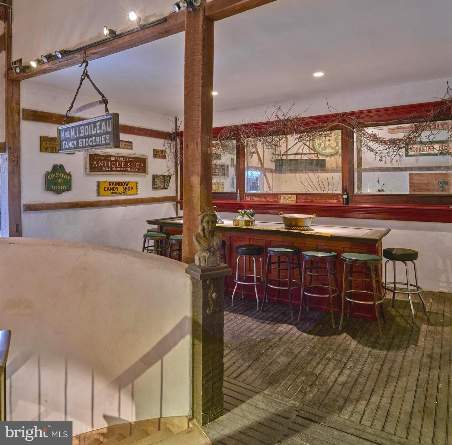 5382 Wismer Road photo 52