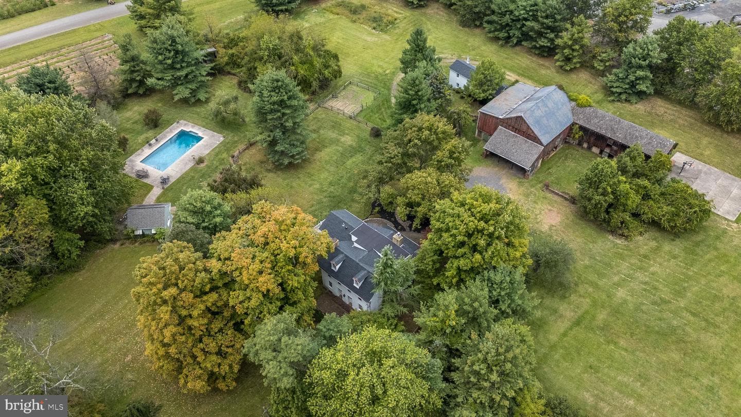 1341 Durham Rd, New Hope