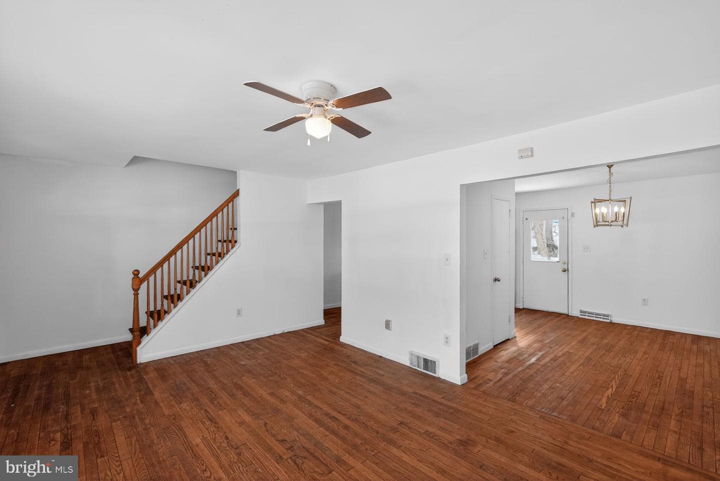 389 Mckinley Avenue photo 10