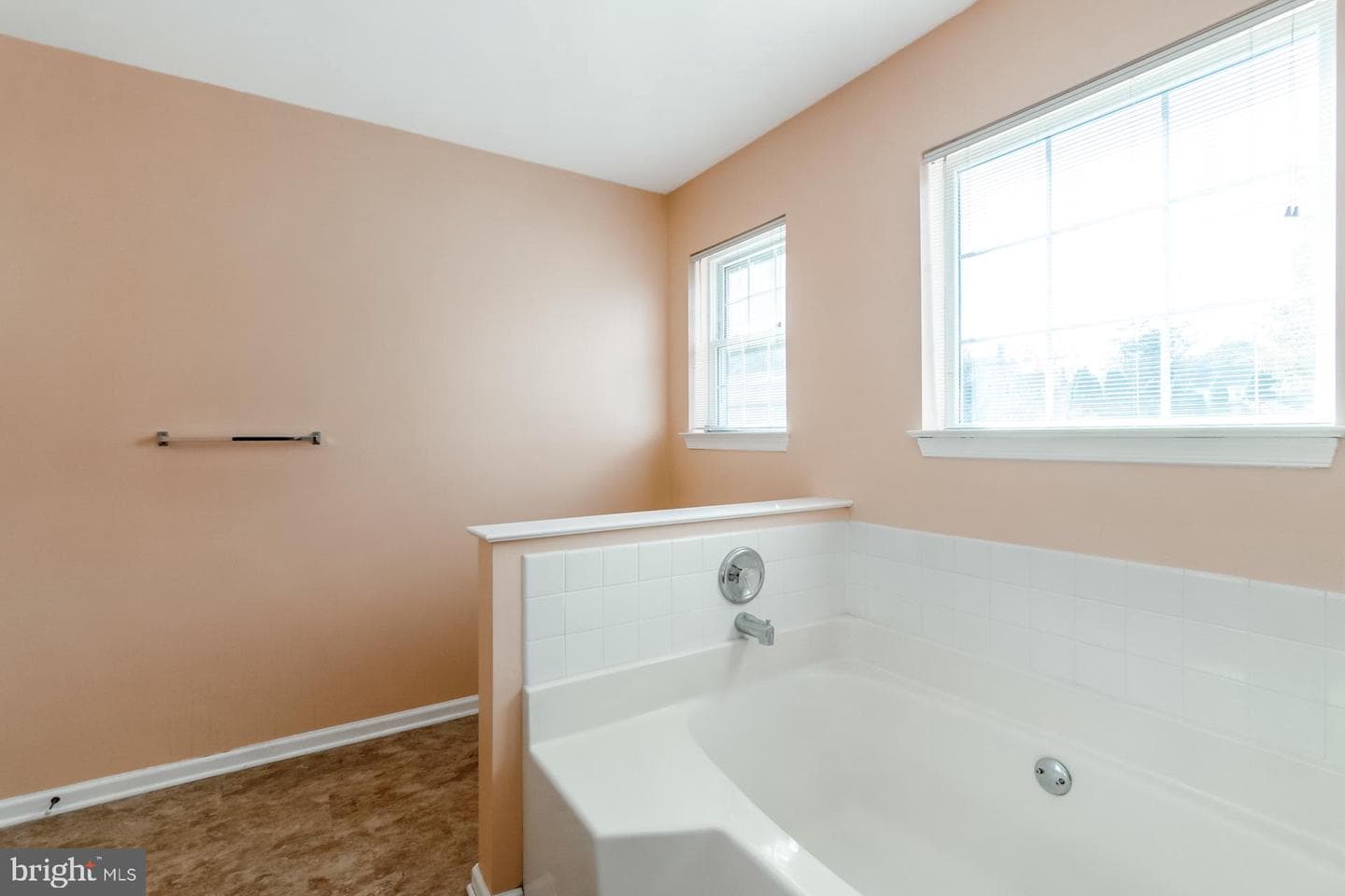 1805 Leedum Lane photo 38