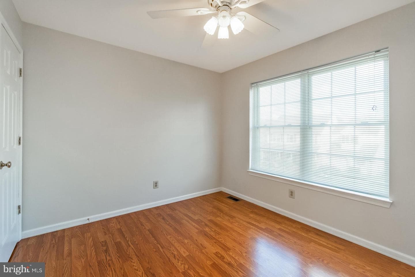 1805 Leedum Lane photo 40
