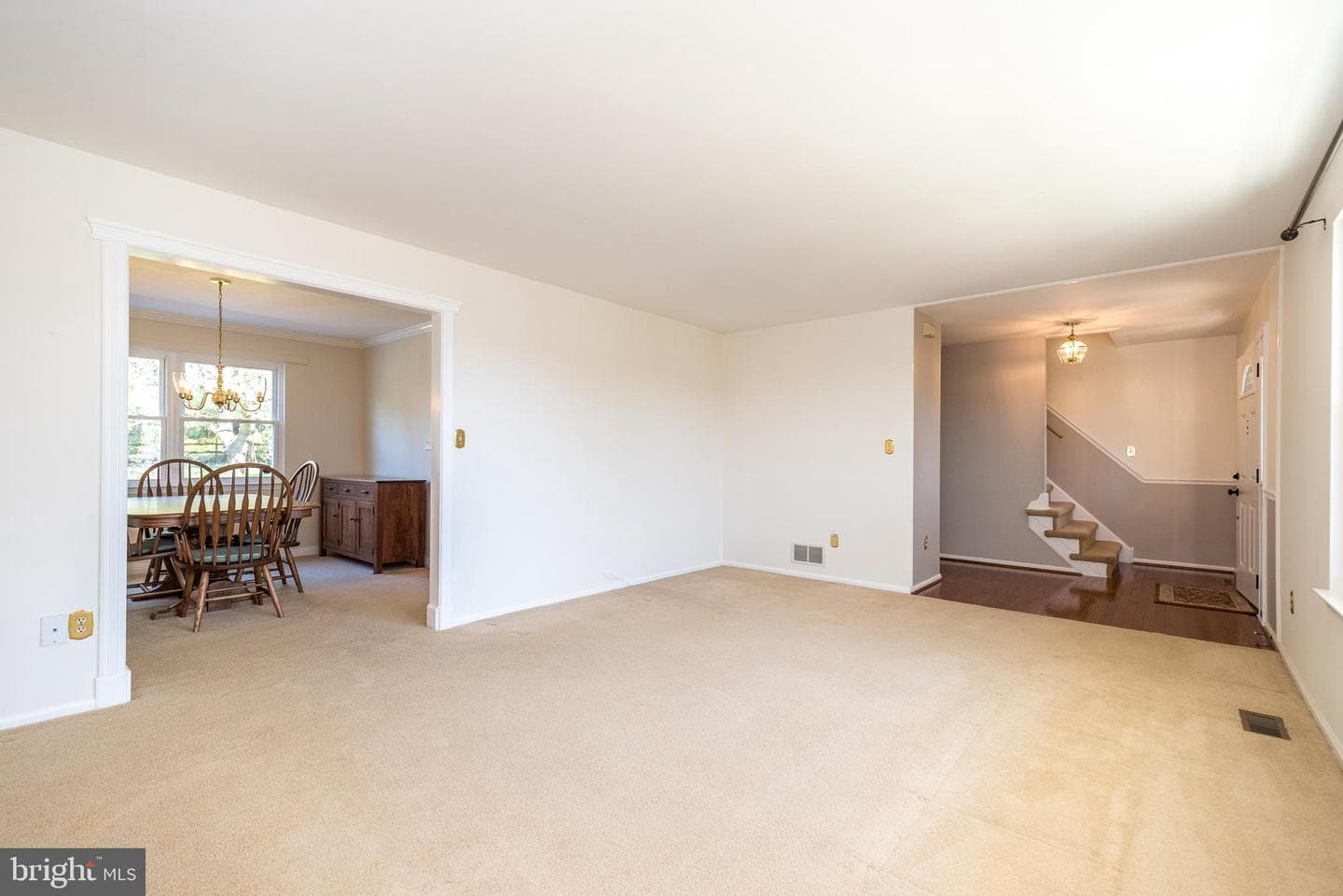 105 Birchwood Drive photo 6
