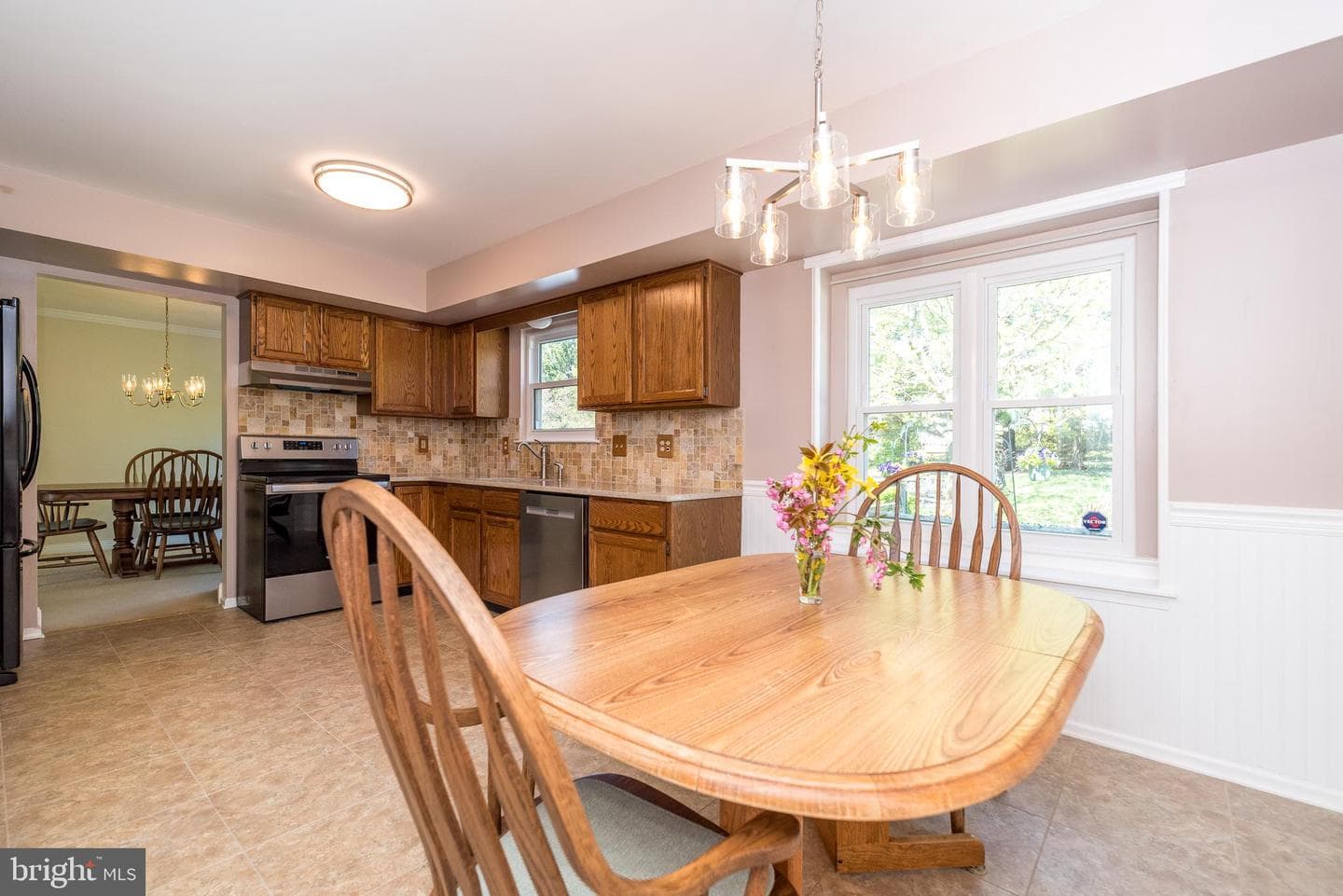 105 Birchwood Drive photo 8