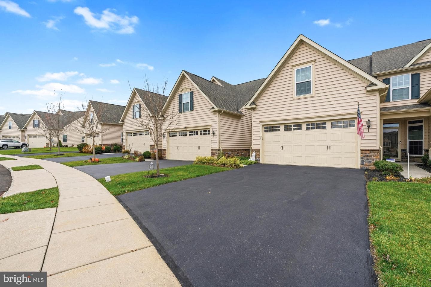 1125 Arbour Lane photo 33