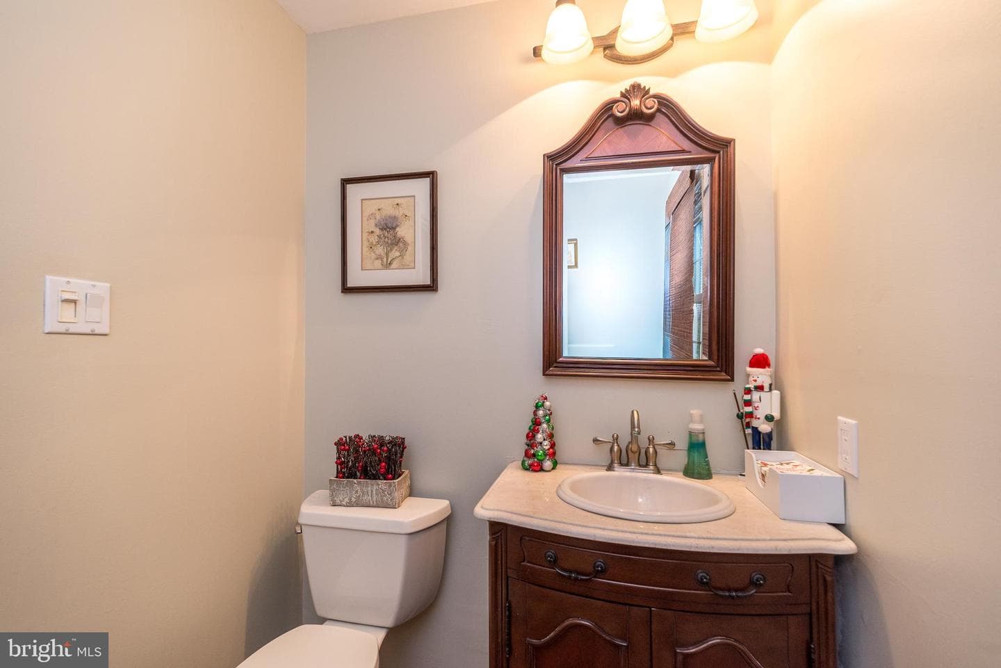 546 Clydesdale Drive photo 24