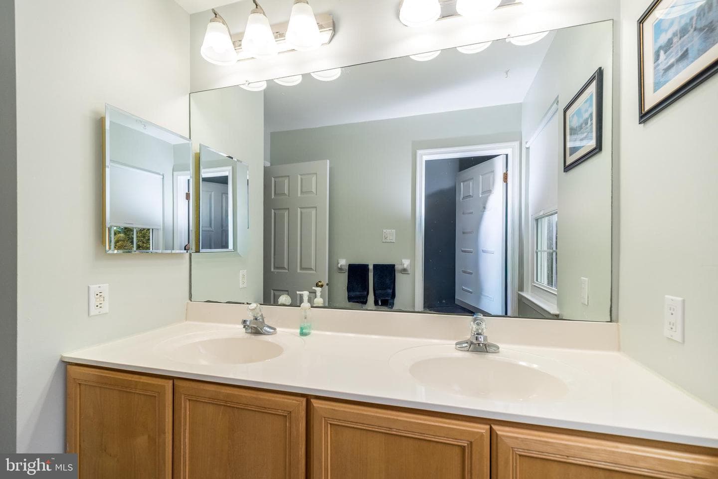 546 Clydesdale Drive photo 42