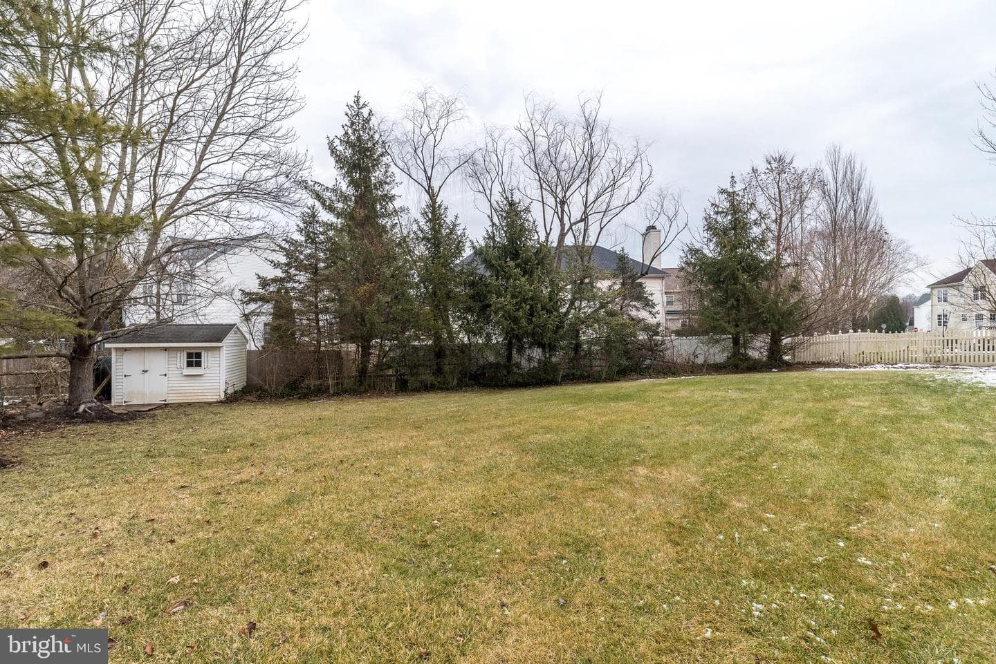 546 Clydesdale Drive photo 55