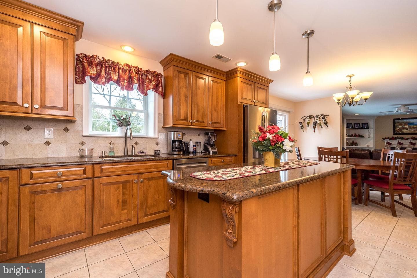 546 Clydesdale Drive photo 9