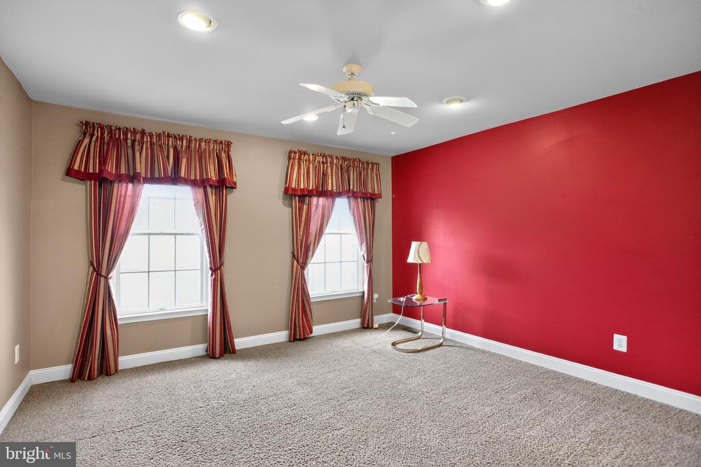 62 Woodside Lane photo 24