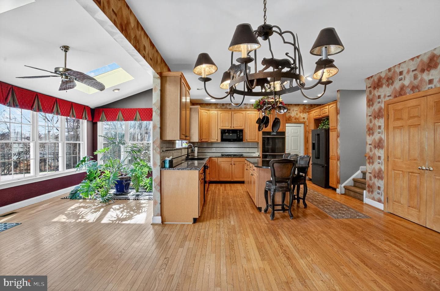 62 Woodside Lane photo 6