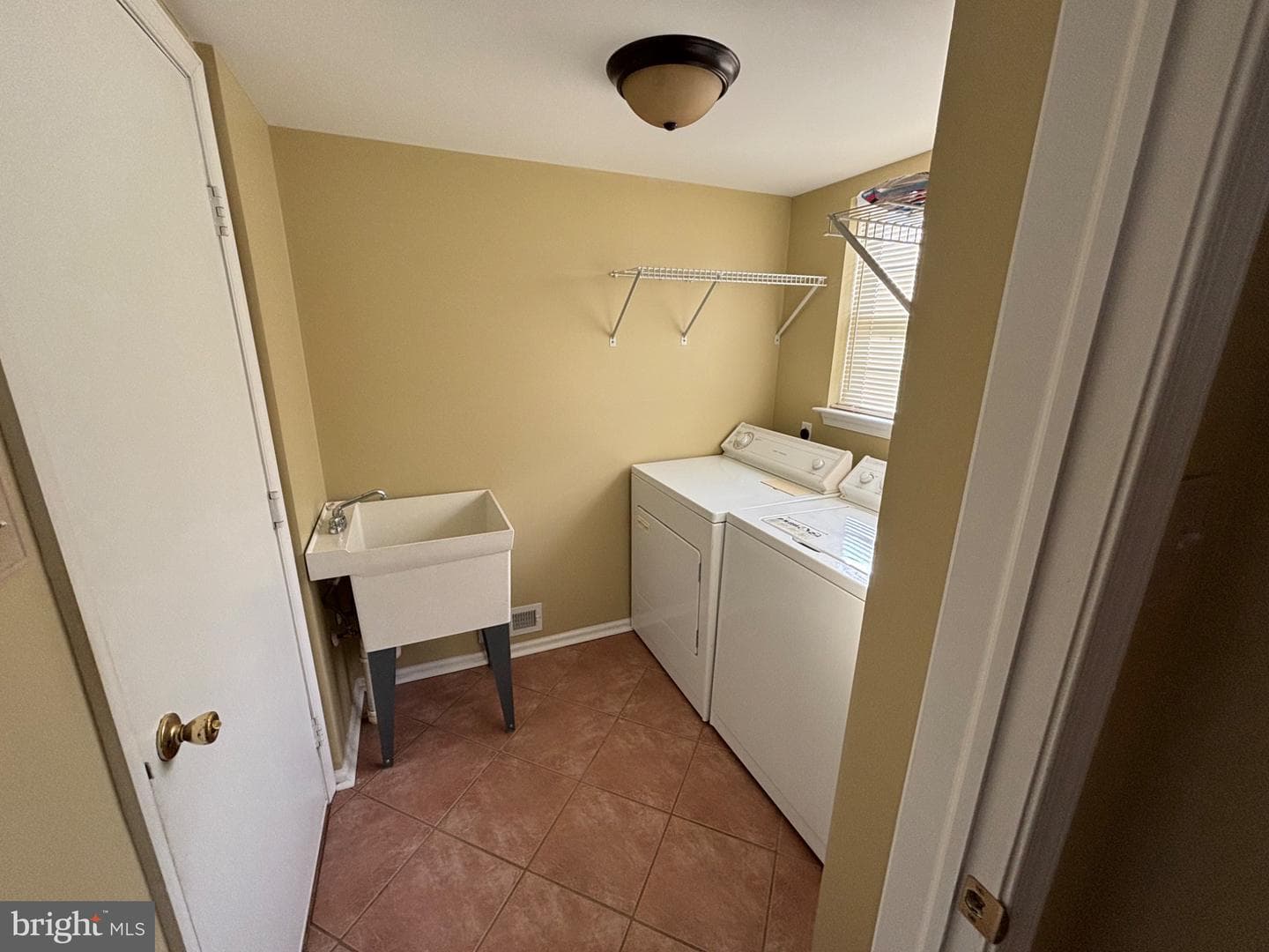 634 Nicole Drive photo 14