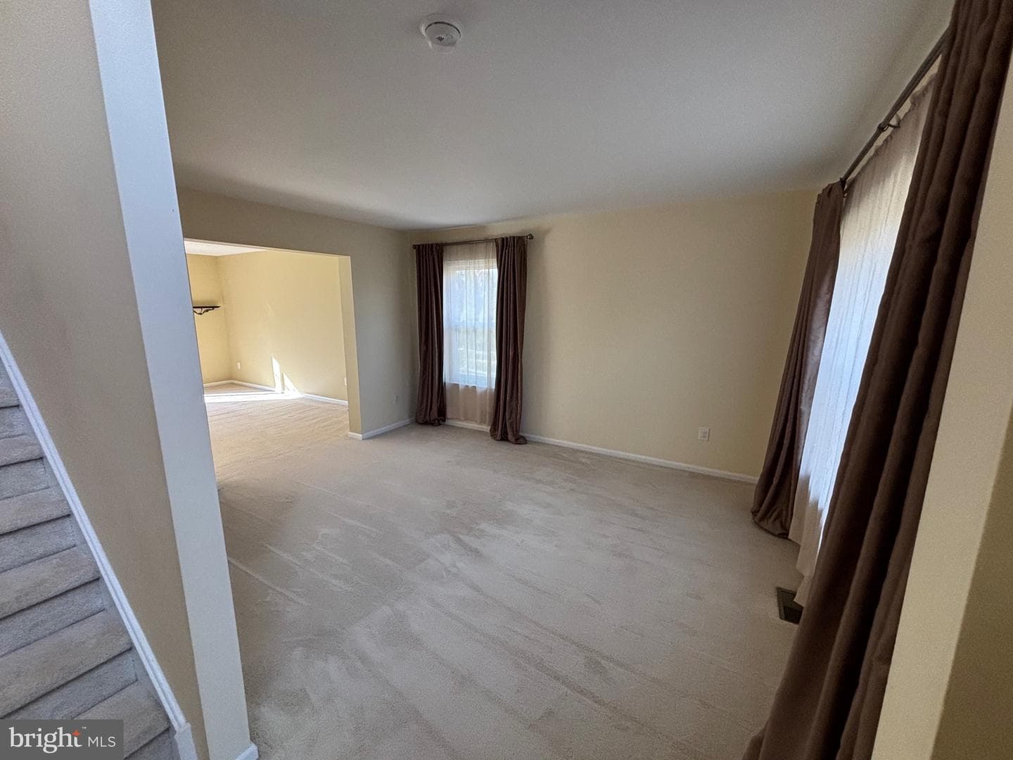 634 Nicole Drive photo 4