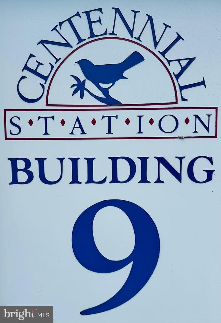 9000 Centennial Station photo 17