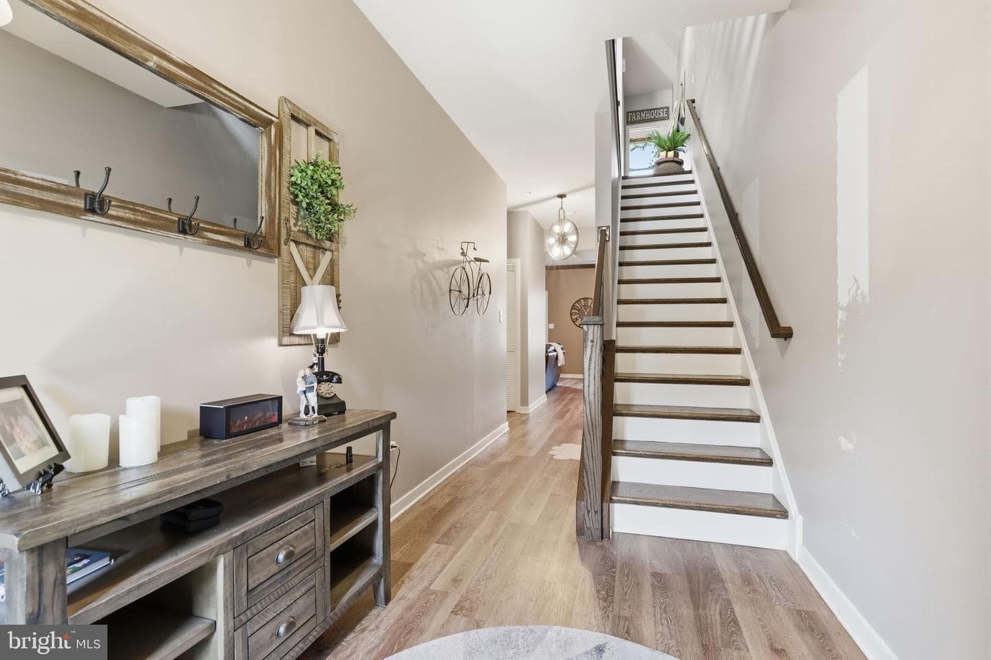 20 Sienna Place photo 33