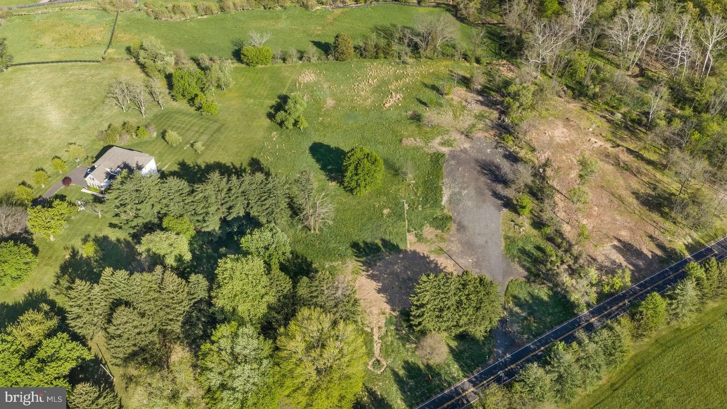 152 Thompson Mill Road photo 13
