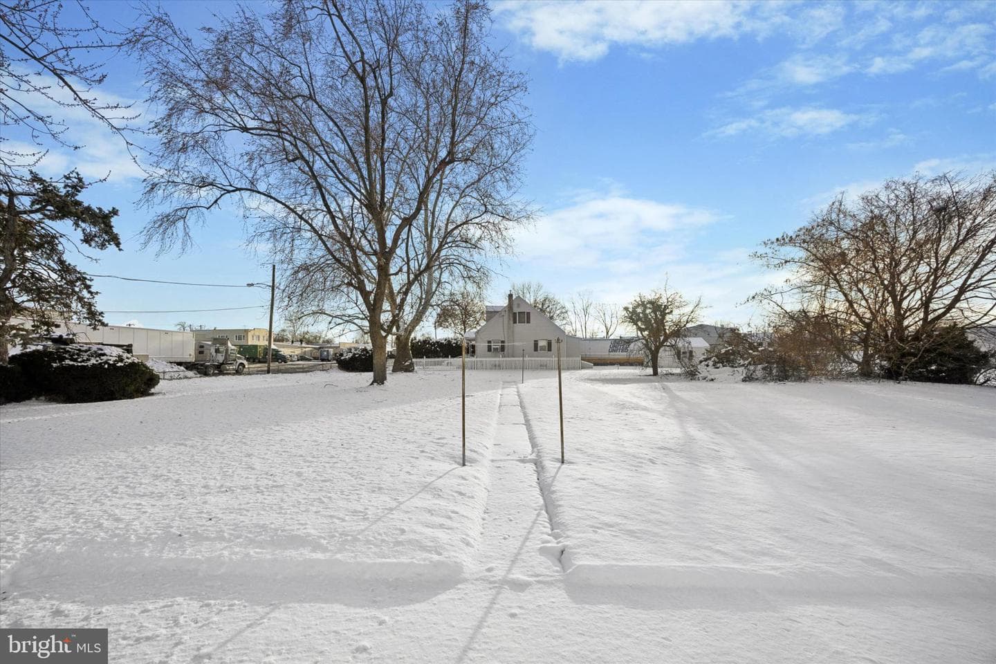 104 Monroe Street photo 13