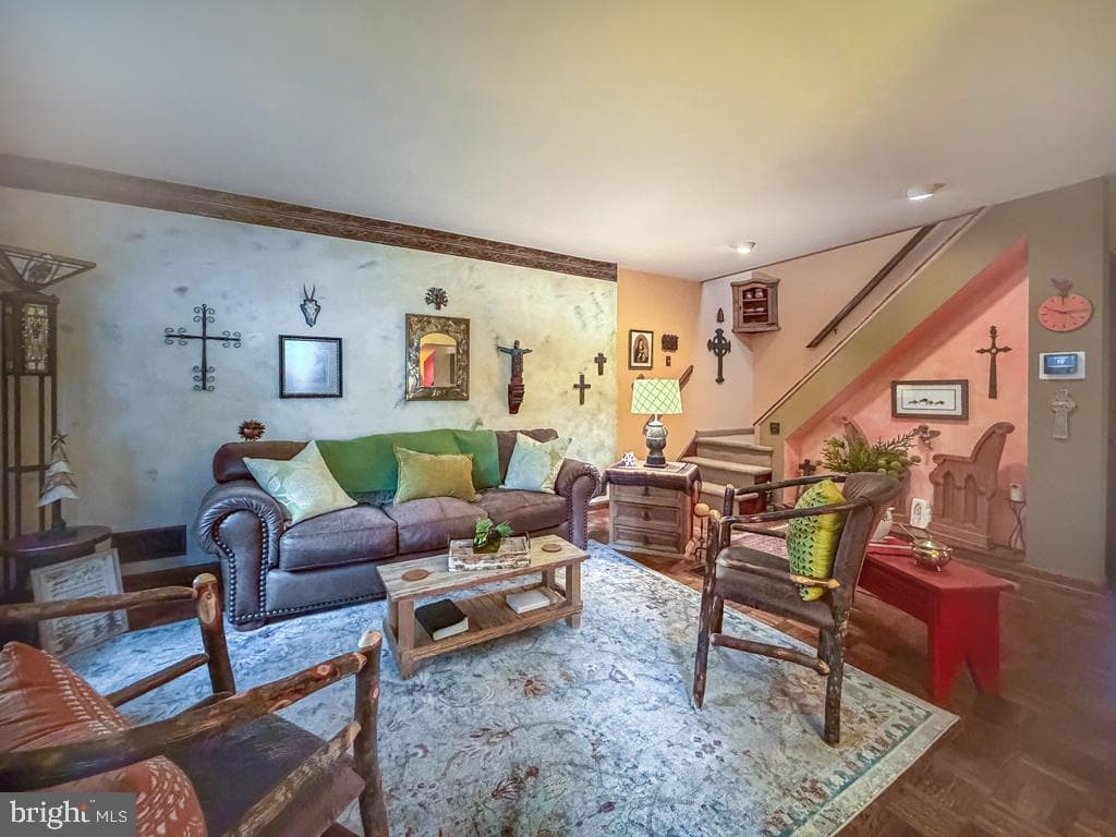 3676 Spruce Avenue photo 6