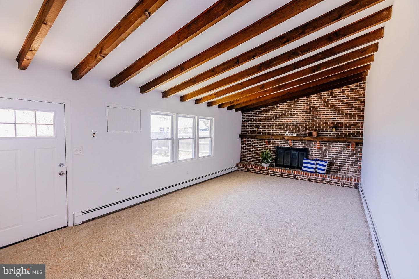 21 Velvet Lane photo 10