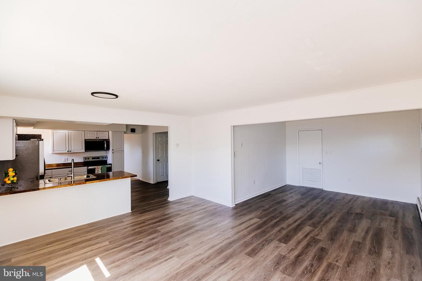 21 Velvet Lane photo 8