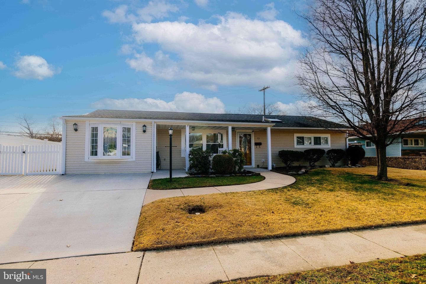 72 Thornridge Drive photo 47