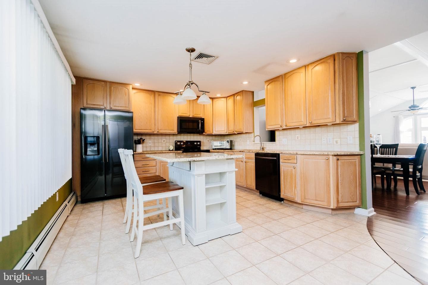 72 Thornridge Drive photo 7