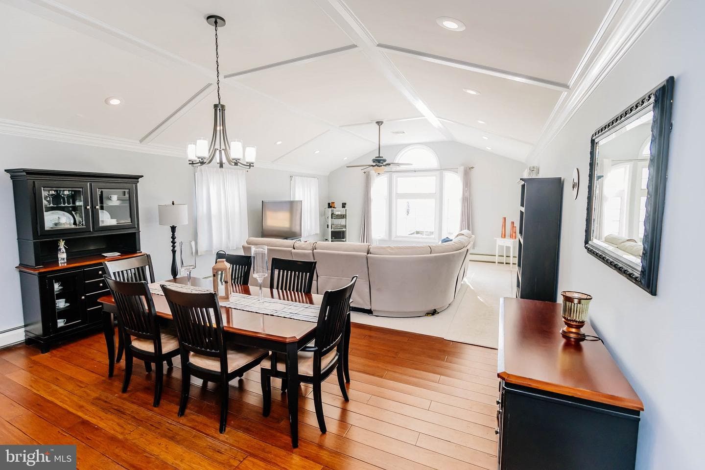 72 Thornridge Drive photo 8