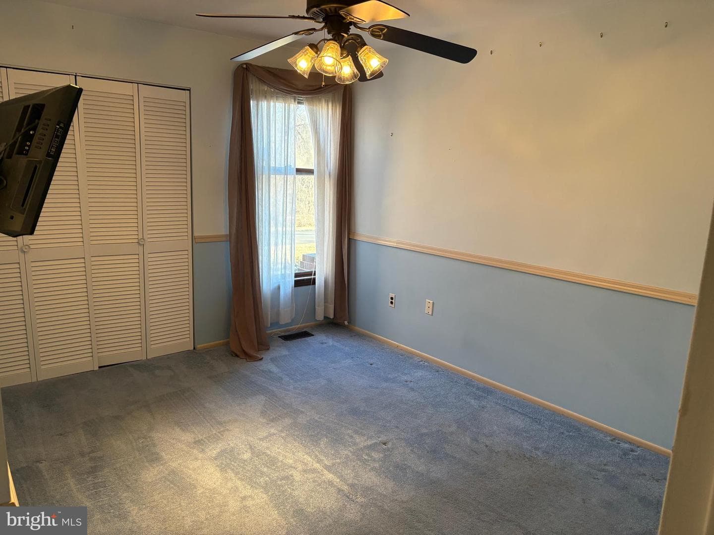 1706 Julie Court photo 25