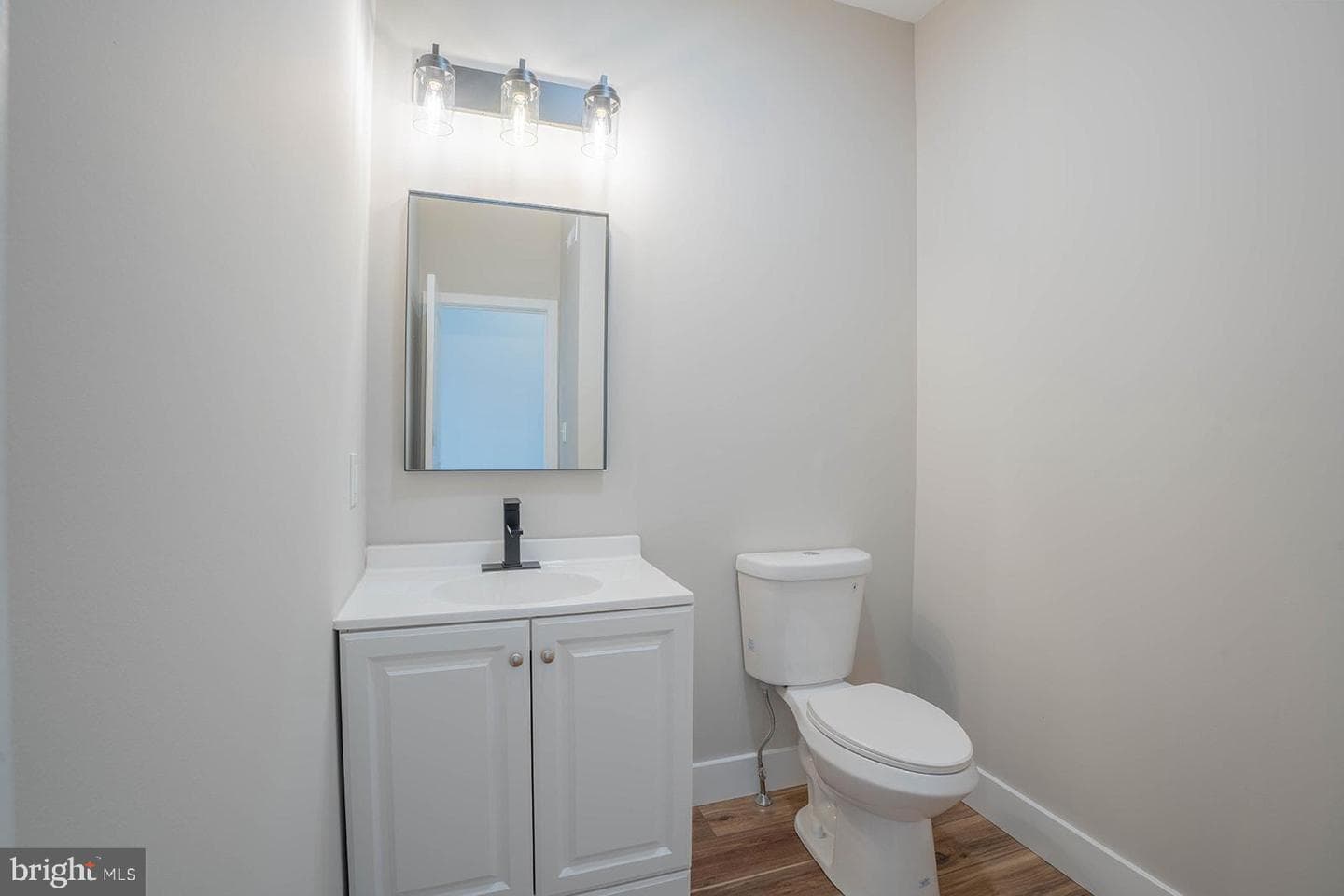 2290 Virginia Ave photo 19