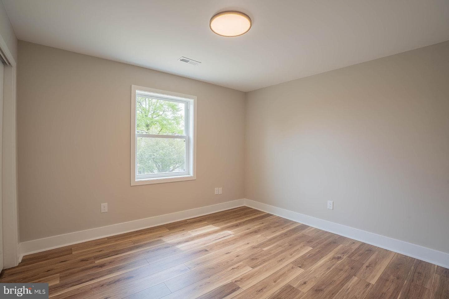 2290 Virginia Ave photo 43