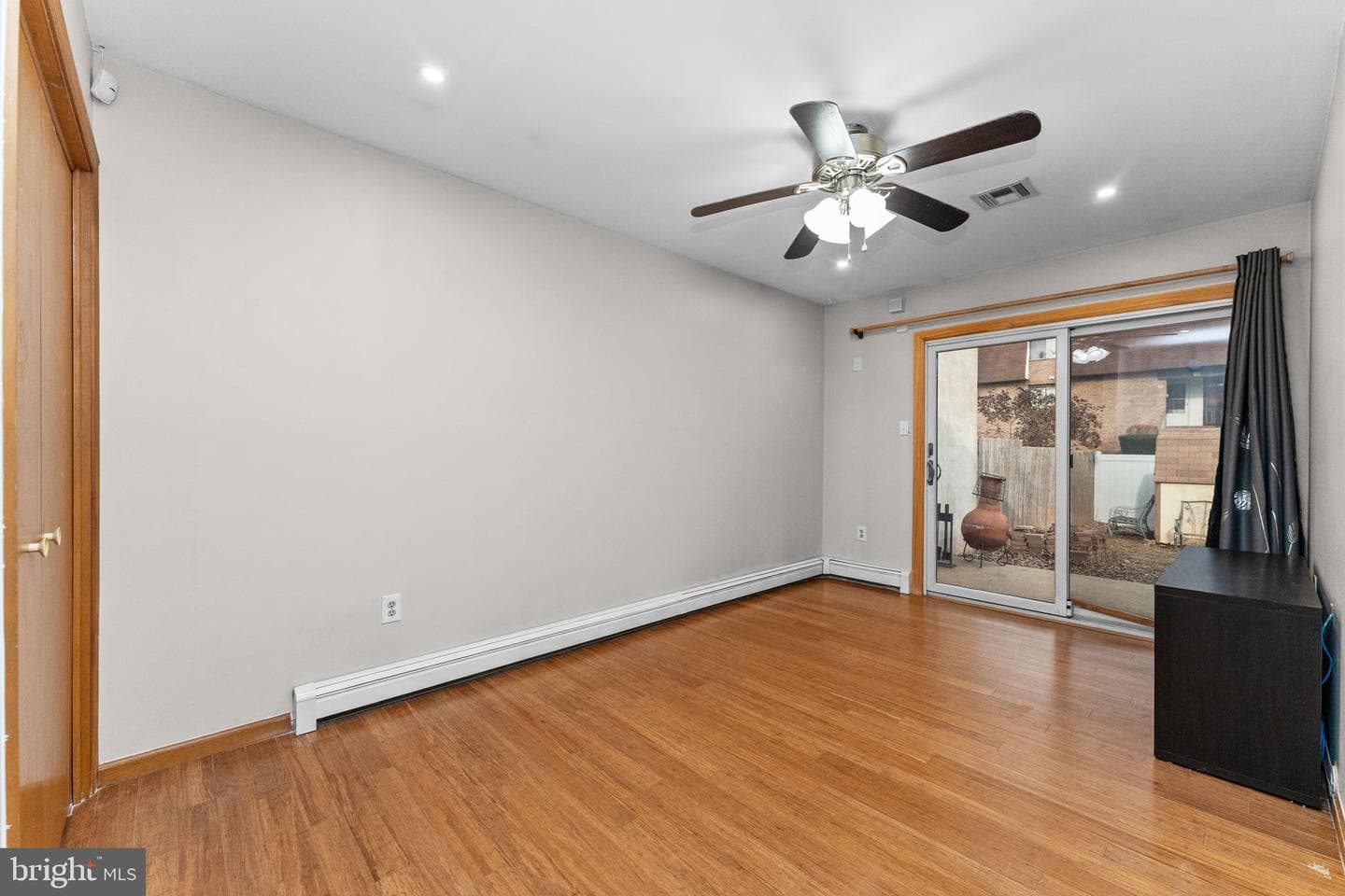 745 Tennyson Drive photo 15