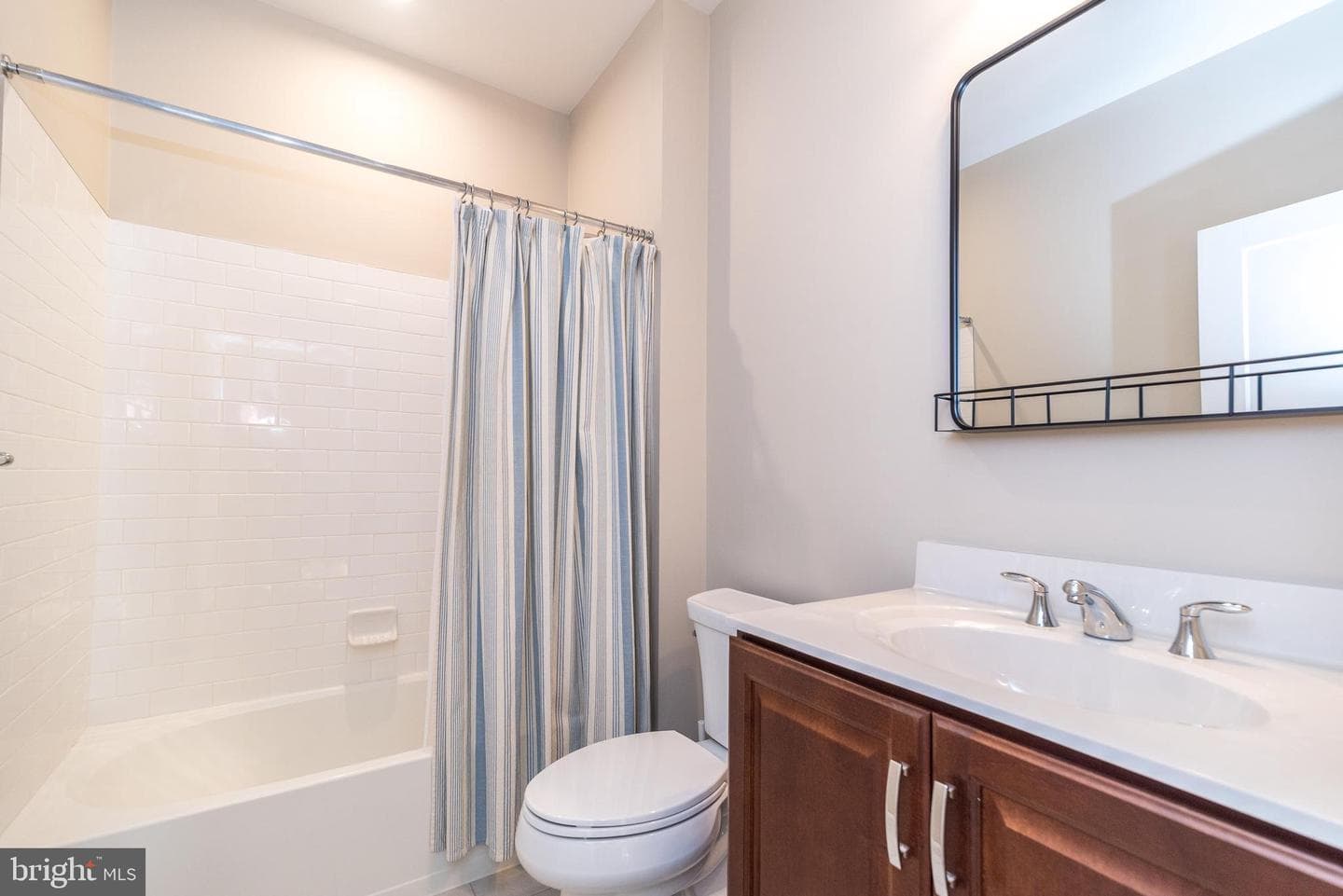 725 Conrad Drive photo 40