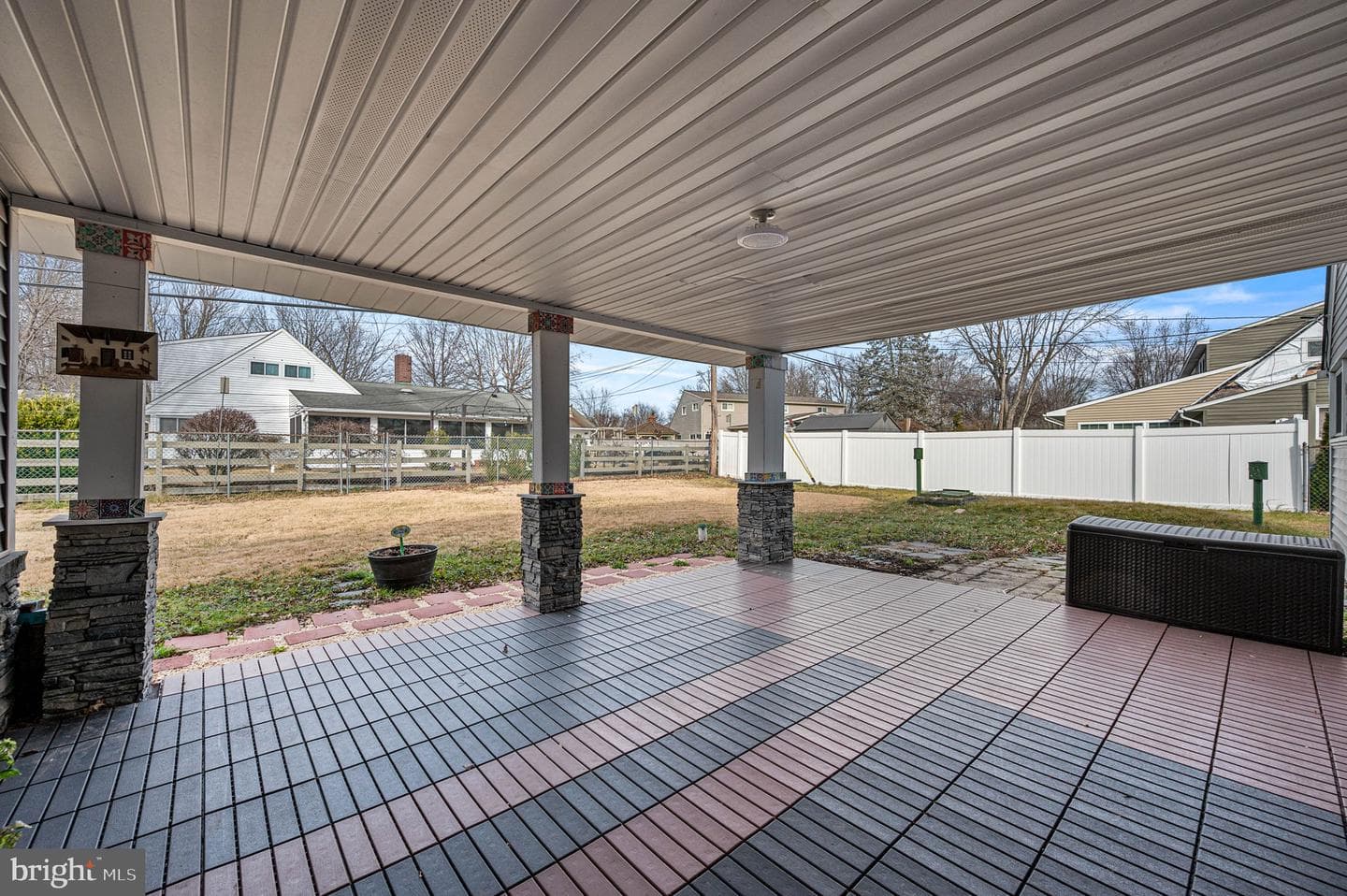 169 Forsythia Drive N photo 23