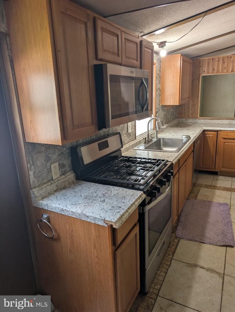 3444 Iris Avenue, Feasterville Trevose