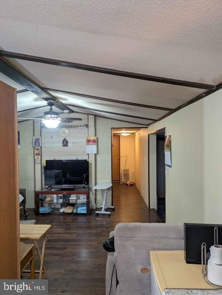 3444 Iris Avenue photo 7