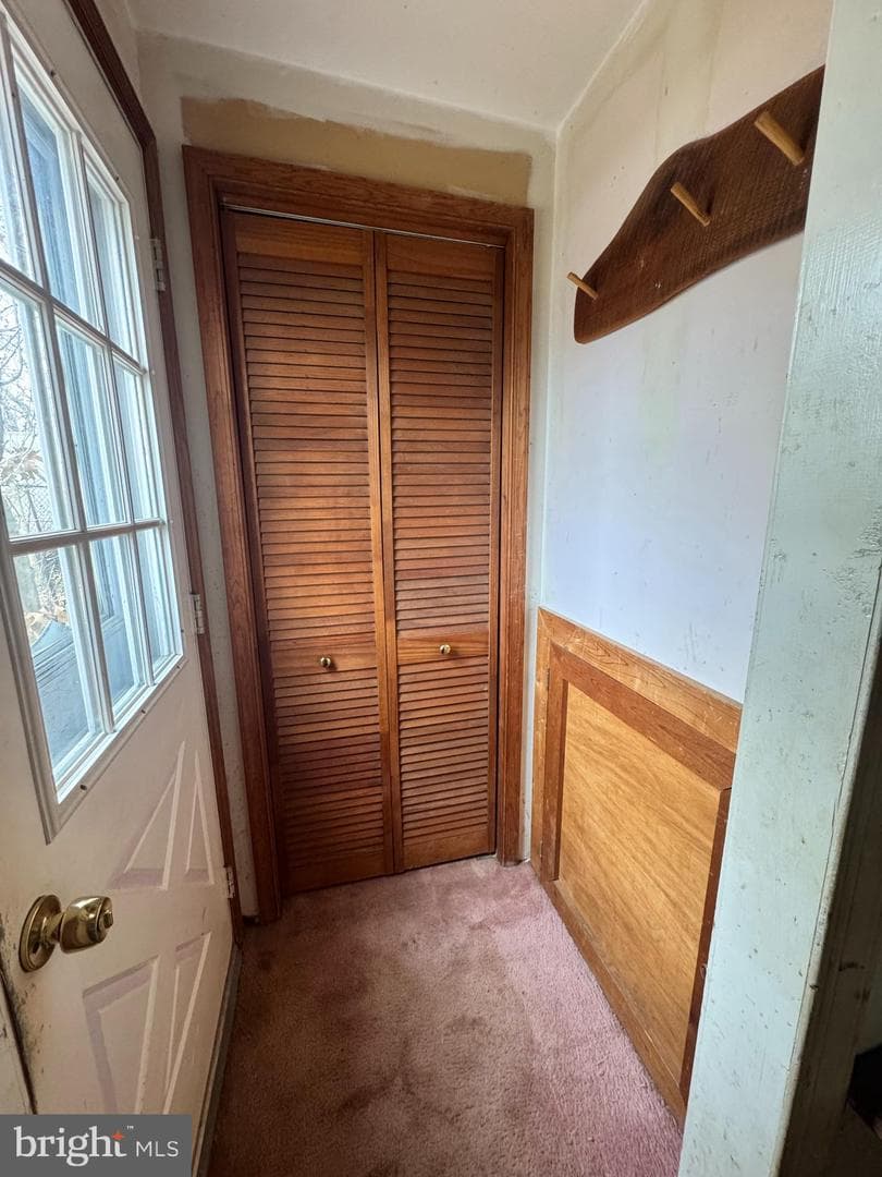 581 Rosemar Drive photo 15