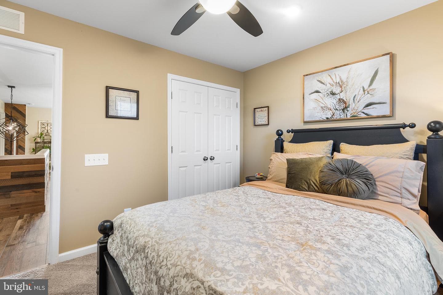 158 Wiltshire Lane photo 36